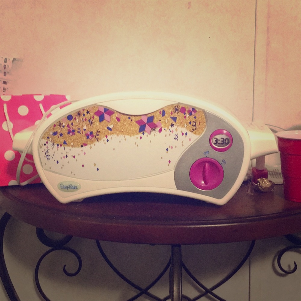 Easy-bake Oven